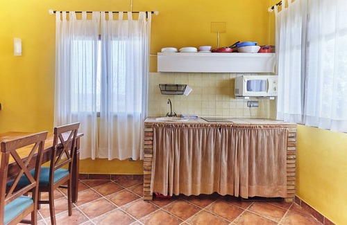 Aldeaquemada Casa | Casa rural 'Casa La Encina' con vistas a la montaña, piscina compartida y aire acondicionado