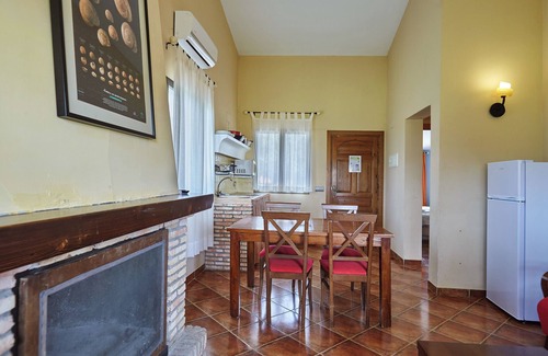 Aldeaquemada Casa | Casa rural 'Casa La Cimbarra' con vistas a la montaña, piscina compartida y aire acondicionado