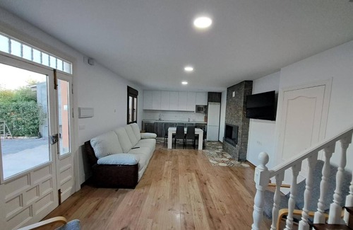 Velez Rubio Casa | Casa rural 'Casa Pedro' con terraza privada, jardín privado y Wi-Fi