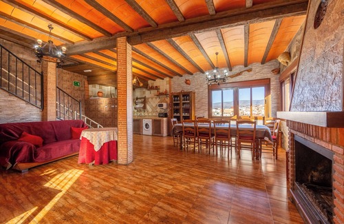 Abrucena Casa | 'Casa Rural La Jirola-El Balcón' con vistas a la montaña, Wi-Fi y aire acondicionado