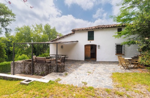 Alajar Casa | Casa rural 'Collado' con vistas a la montaña, Wi-Fi y aire acondicionado