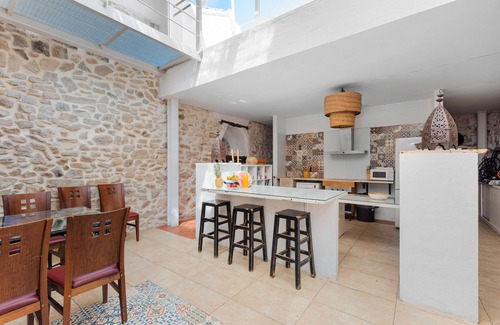 Archidona Casa | Country House 'Cortijo La Vega Archidona' with Mountain View, Wi-Fi and Air Conditioning