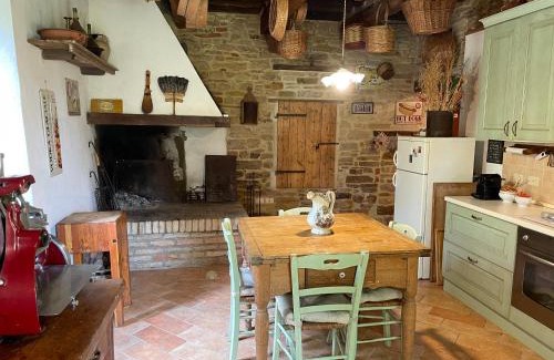 Montefelcino Casa | Country House da Paolo e Anna