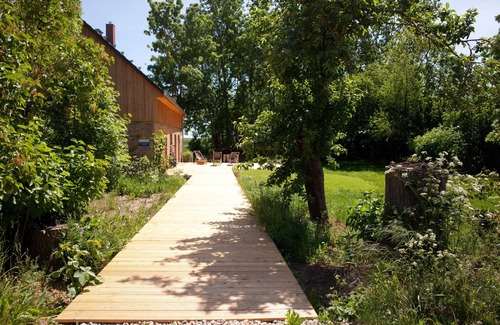 Kraatz Casa | Country house with terrace & garden for relaxation or concentrated work