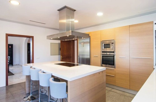 Manacor Villa | Casa rural 'Dues' con vistas al mar, Wi-Fi y aire acondicionado