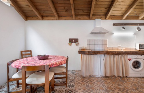 Hermigua Casa | Casa rural 'El Balcón De Petra' con vistas al mar, terraza privada y Wi-Fi