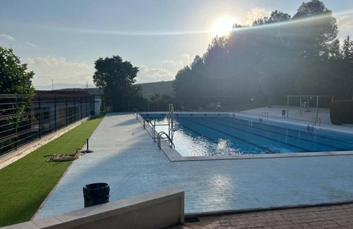 Zarra Casa | Casa rural 'El Encanto' con vistas a la montaña, terraza privada y aire acondicionado