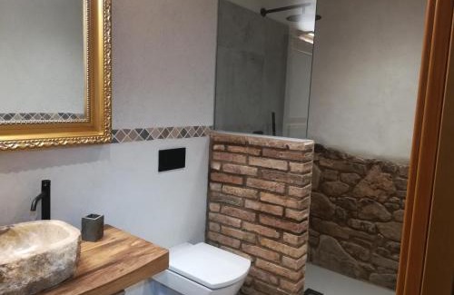 Sant Bartomeu del Grau Casa | Country House El Permanyer