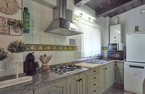 Hornachuelos Casa | Casa rural 'El Refugio' con vistas a la montaña, Wi-Fi y aire acondicionado