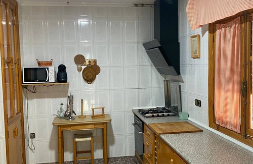 Alhama de Murcia Casa | Casa rural 'La Solana' con piscina privada, Wi-Fi y aire acondicionado
