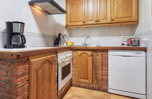 Boca de Huergano Casa | Casa rural 'Aldaron' con vistas a la montaña, jardín privado y Wi-Fi