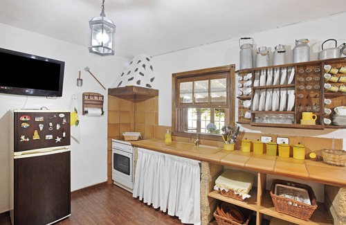 Icod de los Vinos Villa | Casa vacacional "Finca Las Carmenes" con vistas al mar, piscina, terraza y jardín