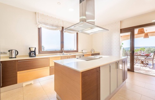 Puntiro Villa | Casa rural 'Es Niu' con vistas a la montaña, piscina privada y aire acondicionado
