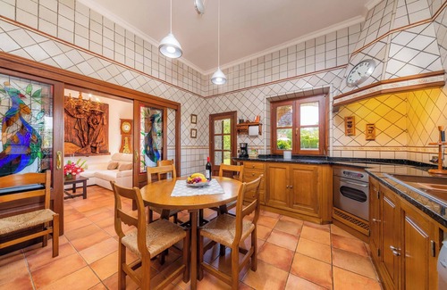 Arta Villa | Casa rural 'Es Voltor' con vistas a la montaña, Wi-Fi y aire acondicionado
