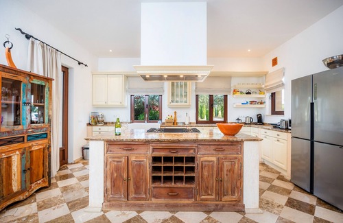 Manacor Villa | Casa rural 'Fortuna' con vistas a la montaña, piscina privada y Wi-Fi