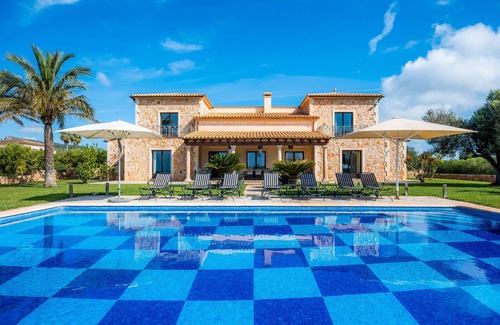 Manacor Villa | Casa rural 'Fortuna' con vistas a la montaña, piscina privada y Wi-Fi