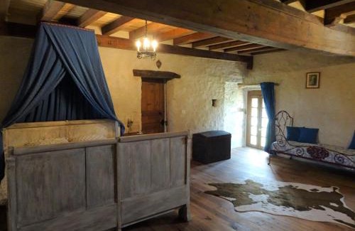 Saint-Lo-d'Ourville Casa | Country house on a beautiful medieval estate