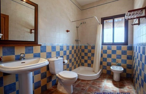 Iznate Cabaña | Villa con jardín, piscina privada, Aire Acondicionado, WIFI, hermosas vistas.