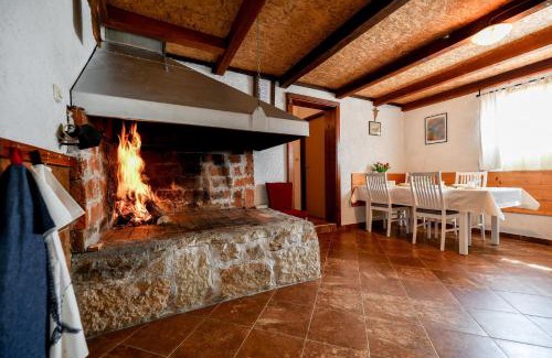 Sveti Filip i Jakov Casa | Country house Oasis with private tennis court