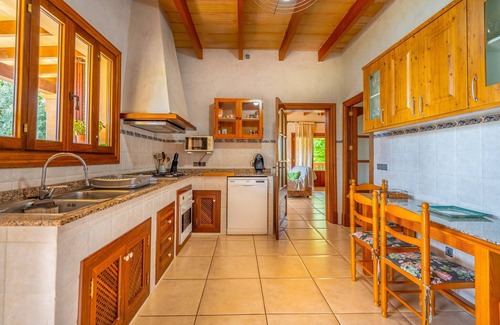 Buger Villa | Ca'n Berguins con piscina y vistas a la montaña