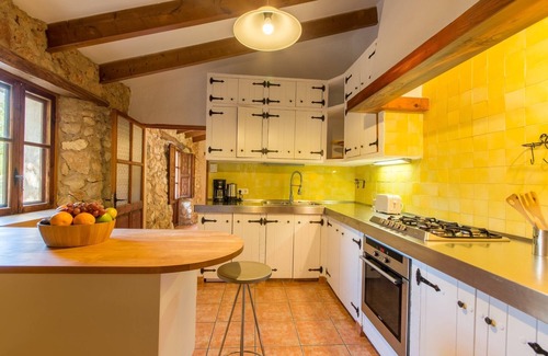 Buger Casa | Casa rural en Búger con piscina vallada
