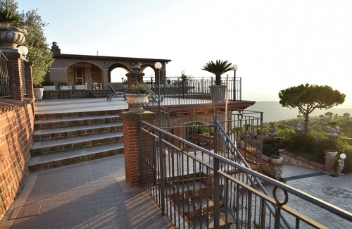 Cervino Cama Y Desayuno | Country House Isola Verde con 3 Camere da letto doppie, Wi-Fi e Piscina Esterna