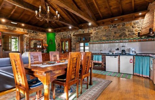 Santo Adriano Casa | Country House 'La Casa De La Torre' with Mountain View, Private Terrace and Wi-Fi