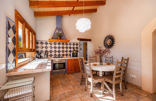 Campos Villa | Casa rural 'Linda' con piscina privada, Wi-Fi y aire acondicionado