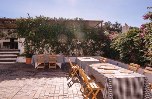 El Garrobo Casa | Casa rural 'Los Gorriones' con vistas a la montaña, piscina privada y Wi-Fi