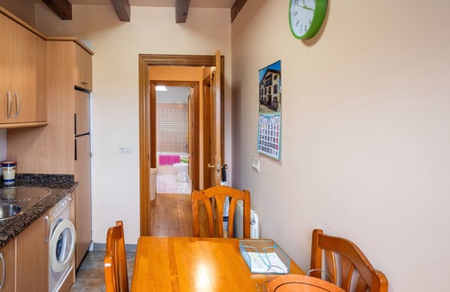 Urdax Casa | Casa rural 'Matxingonea 1' con vistas a la montaña, jardín privado y Wi-Fi