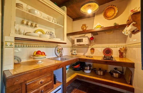 Fuenteheridos Casa | Casa rural 'Navalgatos' con vistas a la montaña, piscina privada y terraza privada