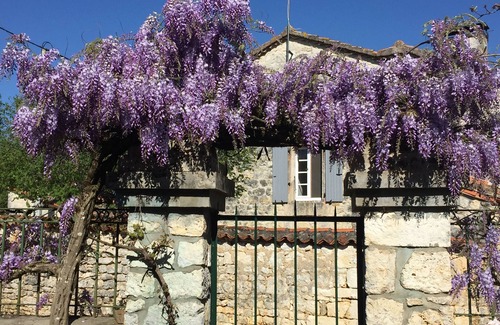 Pranzac Casa | Country house near Angoulême ideal for vacations and comic strip festival