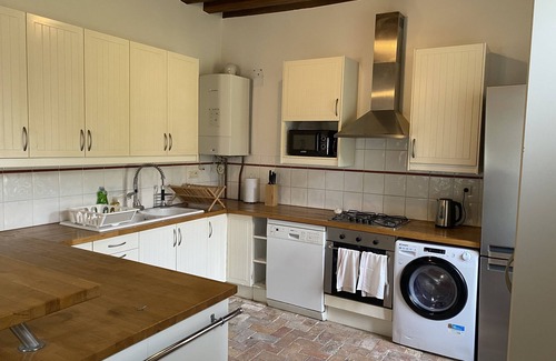 Voulx Casa | Country house next to a golf course, in the Fontainebleau region.