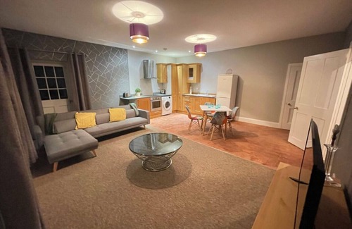 Taunton Casa | Country House set in 4 acres