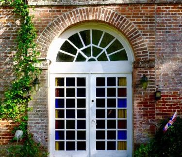 Bailly-en-Riviere Casa | Country House - Spacious and Tranquil