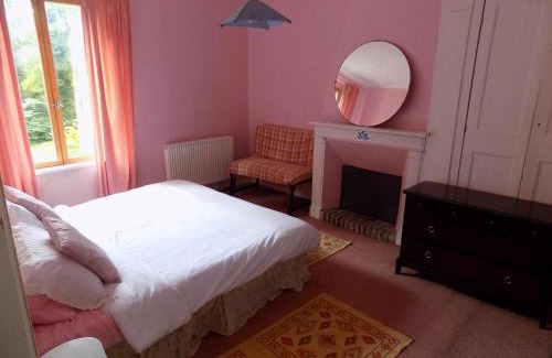 Bailly-en-Riviere Casa | Country House - Spacious and Tranquil
