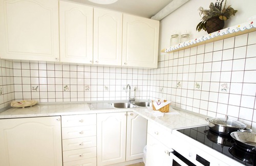 Bizeljsko Casa | Country House Srček with Two Bedrooms and Vineyard View