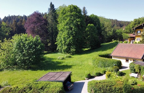 Siegsdorf Cabaña | Casita de campo 'Uriges Landhäuschen' con jardín privado, terraza y Wi-Fi