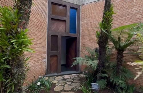 Vila Santista Alquiler De RV | Country house with 4,000 square meters of garden, swimming pool, tennis court, golf.