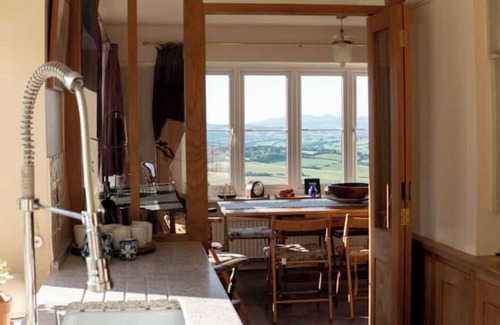 Chepstow Casa | Country House with Amazing Views, Hot Tub, Sleeps 14