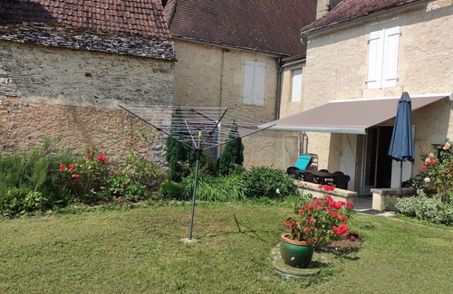 Salviac Casa | Country house with enclosed garden between Quercy and Périgord
