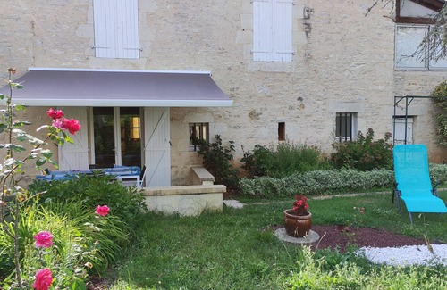 Salviac Casa | Country house with enclosed garden between Quercy and Périgord