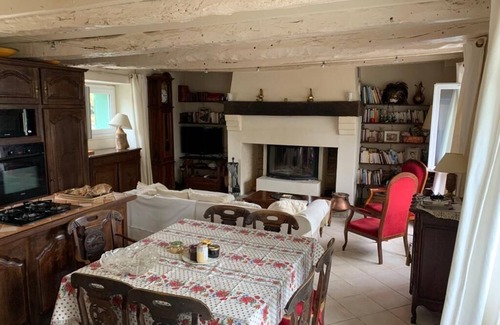 Carlucet Casa | Country house with large enclosed garden for 8 people, Rocamadour 12km away,