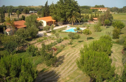 Bages Casa | casa de campo con gran piscina