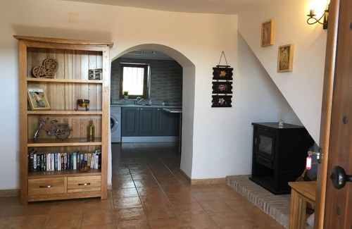 Viñuela Casa | Casa de campo con piscina privada propia, con capacidad para 8 personas.