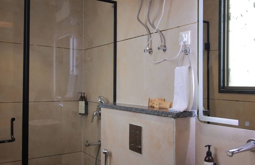 Sector 51 Hotel | Country Inn Gurugram