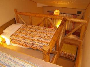 Niseko Cama Y Desayuno | Country Inn Milky House