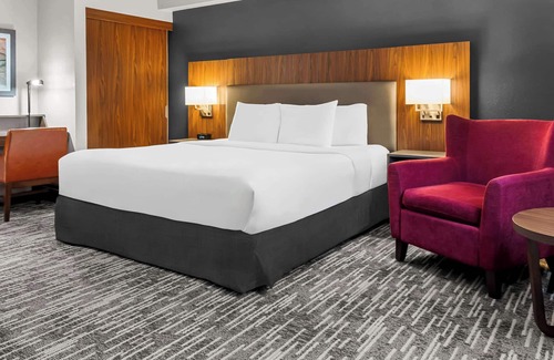Winnipeg Hotel | Country Inn & Suites by Radisson, Winnipeg, MB