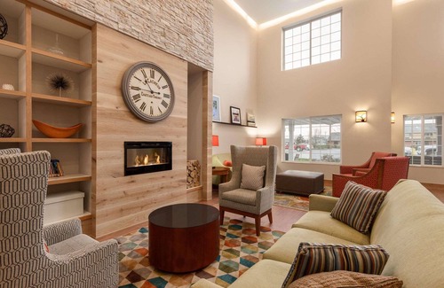 Ames Hotel | Country Inn & Suites by Radisson, Ames, IA