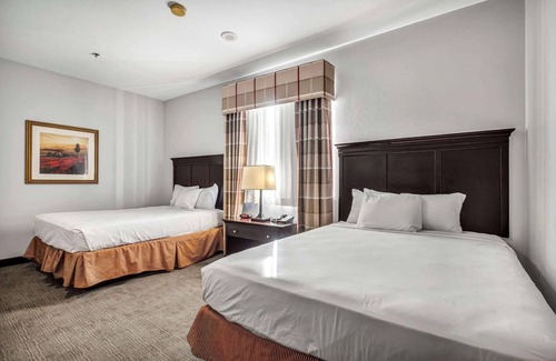 Central Oklahoma City Hotel | Country Inn & Suites by Radisson, Oklahoma City at Northwest Expressway, OK